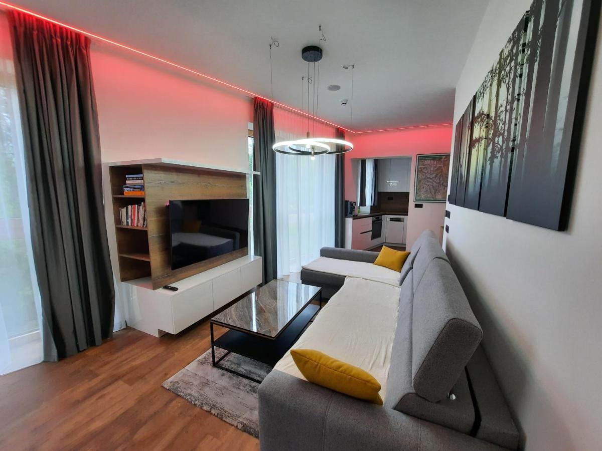 Hotel Ovruc - Rodinny Apartman 111 Štrbské Pleso Dış mekan fotoğraf